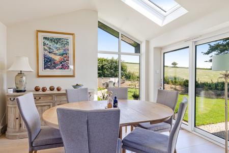 A14 - Ridge House We