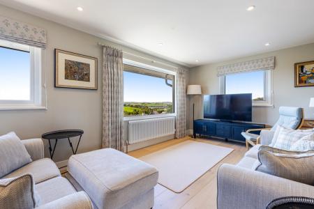 A25 - Ridge House We