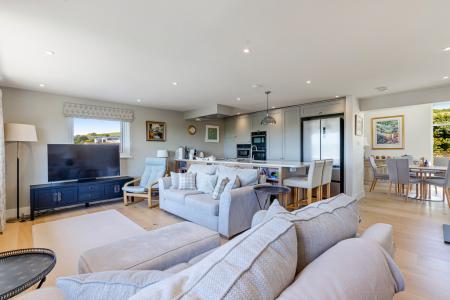 A20 - Ridge House We