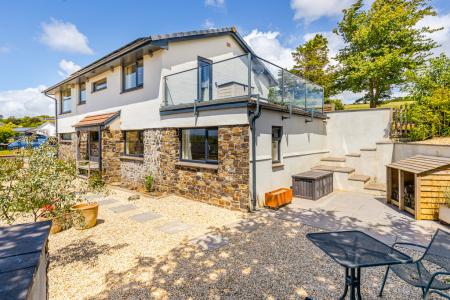 A04 - Ridge House We