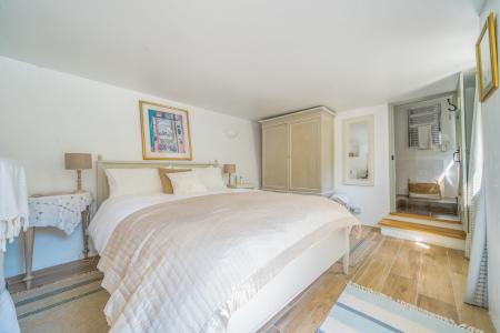 1334464-12-68939920e