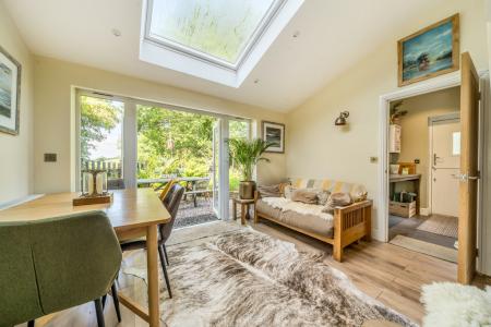 1302537-15-68495220a