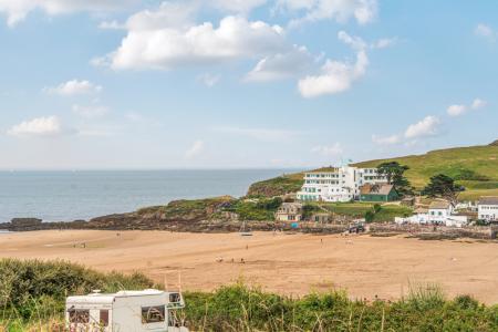 1332064-1-689a0faab6