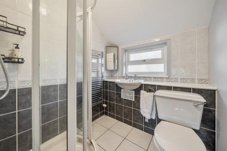 1383688-18-691df7b8a