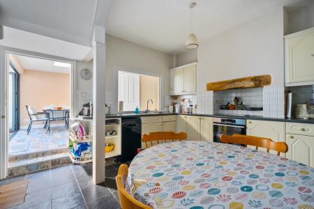 Kitchen/Breakfast Ro