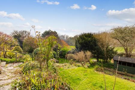 A07 - Avon House, Ki