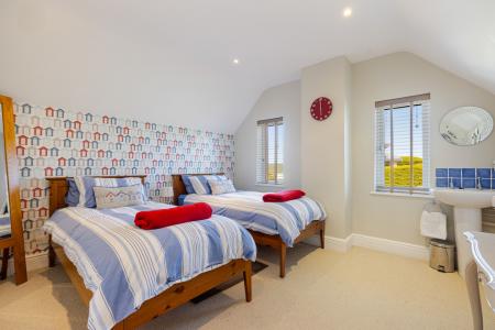 A29 - Porthole Cotta