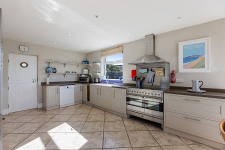 A22 - Porthole Cotta