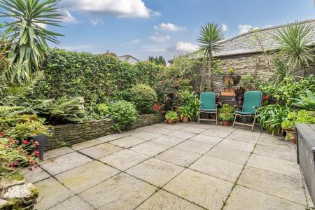 1363075-5-68e9364829