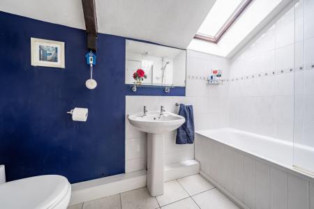 1363075-15-68e9369ee