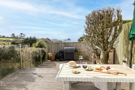 Inside Outside Livin