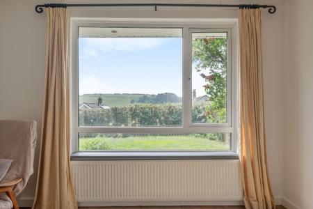 1282727-14-684171f8a