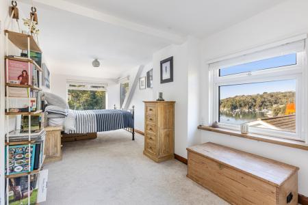 A29 - Flat 1 Heron C