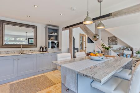 A27 - Flat 1 Heron C