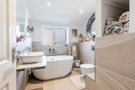 A45 - Flat 1 Heron C