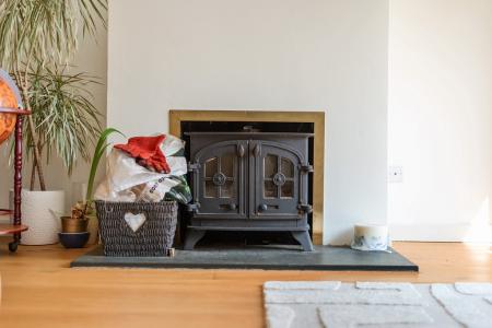 1334806-80-689f4ec6d