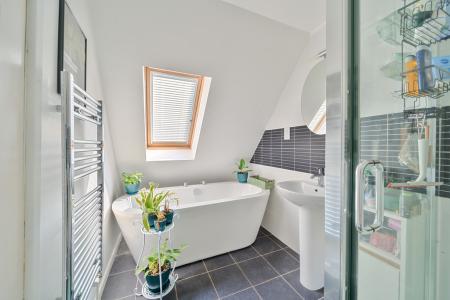 1334806-6-689f4843c6