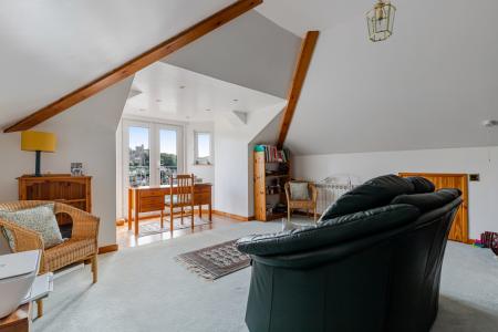 A36 - Kiora 7 Church