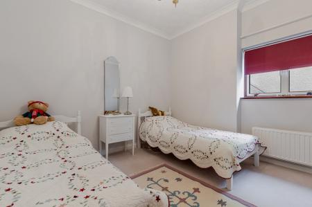 A46 - Kiora 7 Church