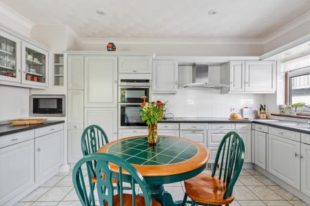 A32 - Kiora 7 Church