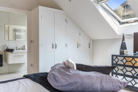 A25 - Elder Hareston