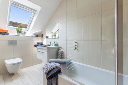 A09 - Elder Hareston