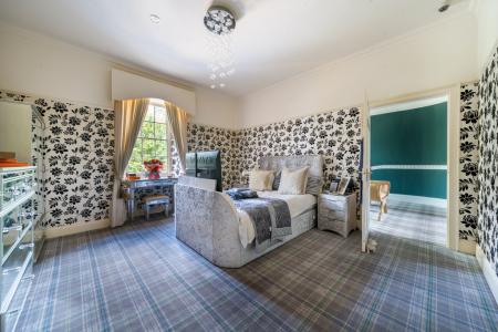 1344036-16-68b1be439