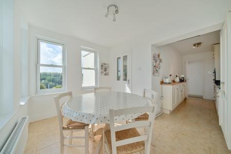 1349537-11-68c2b2a42