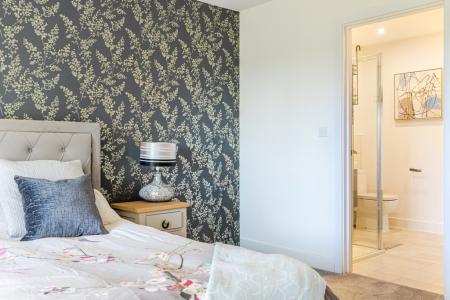 A17 - 11, Clover Par