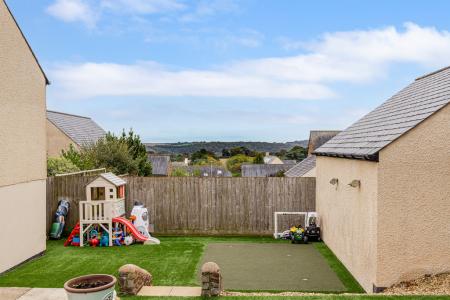 A06 - 16 Orchard Roa