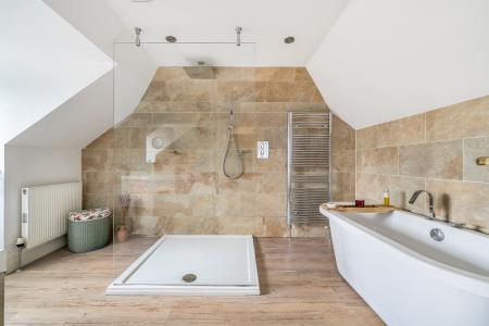 1373454-39-69023d4d6