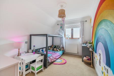 1373454-43-69023d593