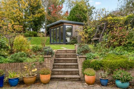 1373454-30-69023d328