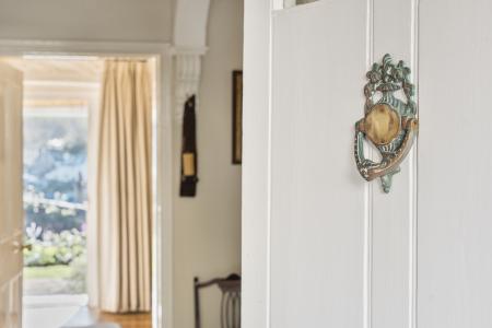 1372752-47-691b6a7c2