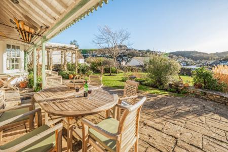 1372752-19-691b6adf0