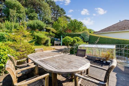 A10 - Noss Mayo, Wes
