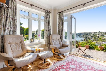 A50 - Noss Mayo, Wes