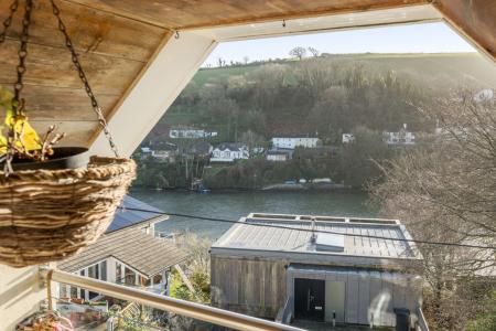 1388404-25-693d23a36