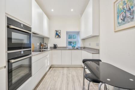 1386050-17-693d27446