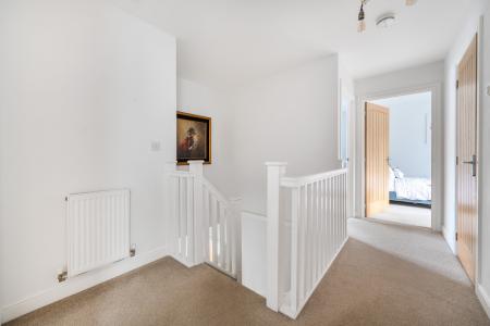 1409835-23-698dda215