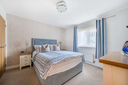 1409835-20-698dda09d