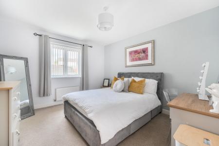 1409835-27-698ddb1dc