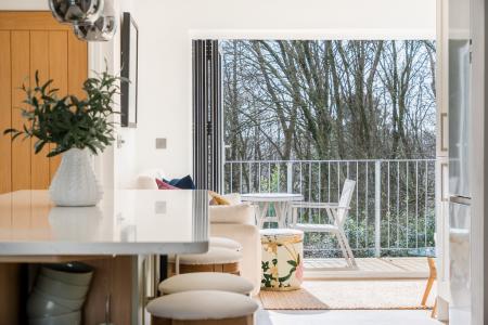 1409835-12-698dd9cac