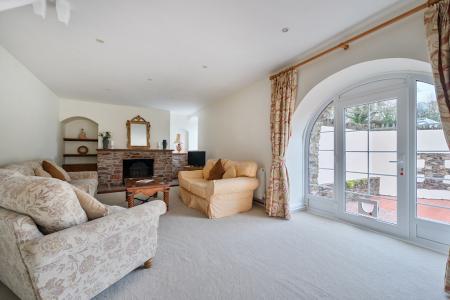 1387868-20-698b08599