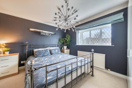 1411384-20-699854bb3