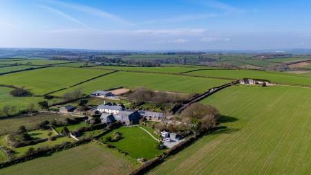 A06 - Keaton Barns H