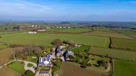 A08 - Keaton Barns H