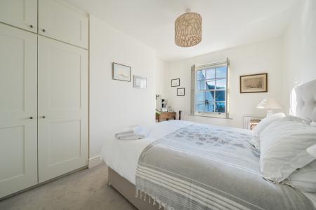 1419973-6-69a75b5f11