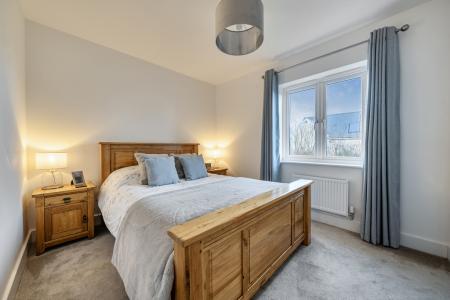 1428773-17-69b41fca2