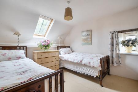 Twin Bedroom